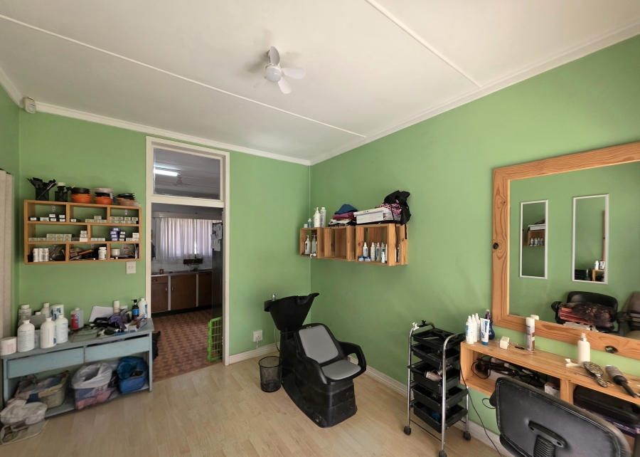 4 Bedroom Property for Sale in Jim Fouchepark Free State